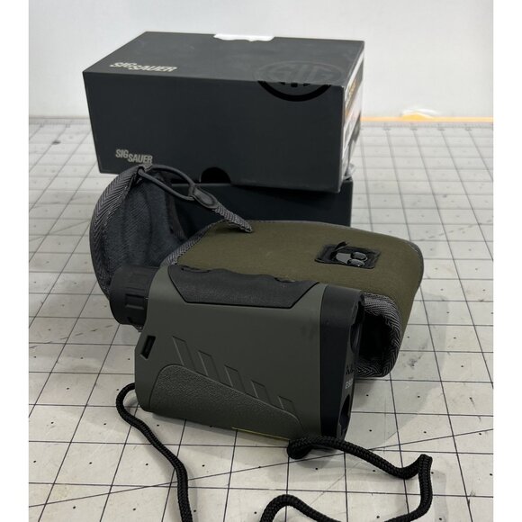 Sig Sauer Other - Sig Sauer KILO 2900 6x22mm Laser Rangefinder  w/Box & Carry Pouch New SOK29905